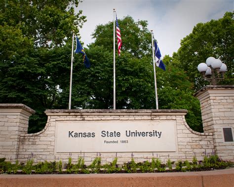 Kansas state university manhattan ks - Kansas State University. Connect; Canvas; ... Explore K-State and the Manhattan community through the lens of passionate Wildcats who #capturekstate in their daily ... 